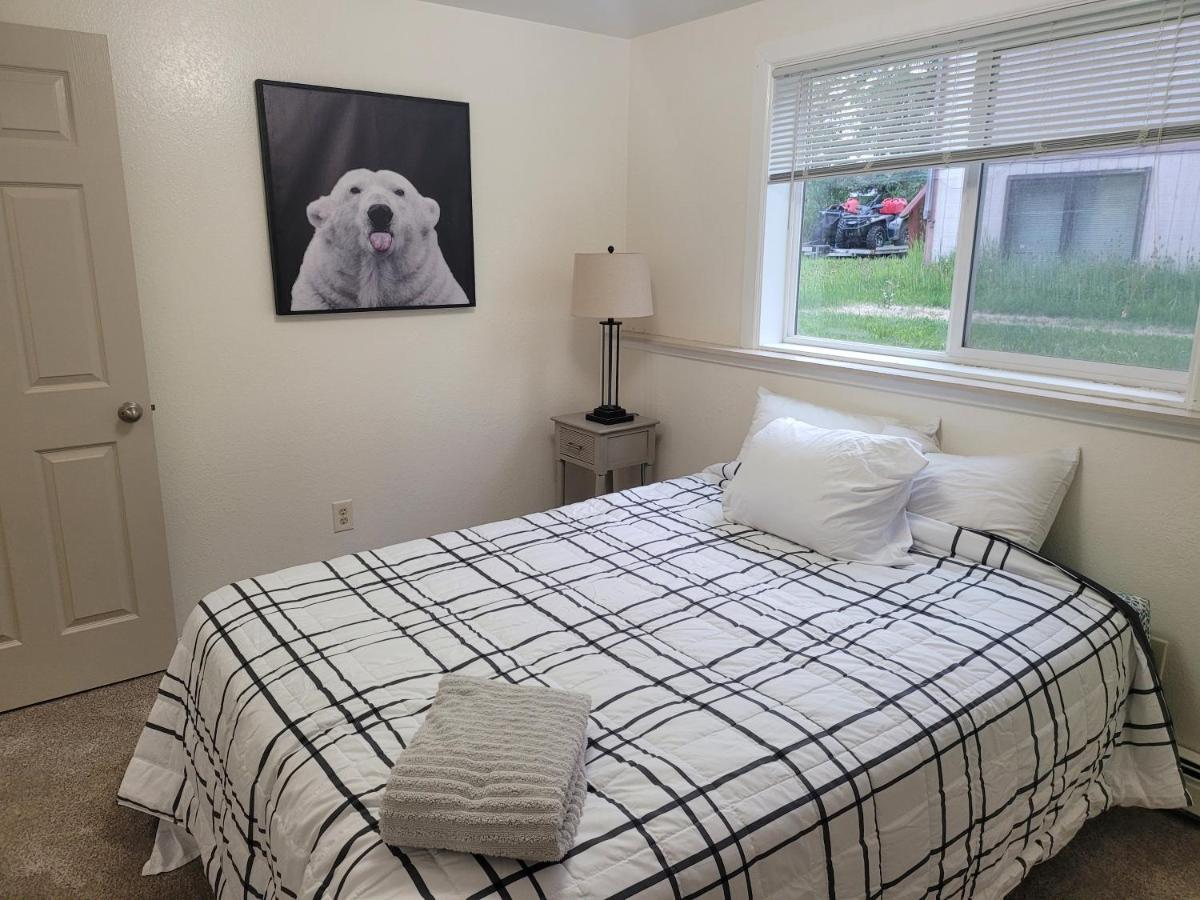 Newly Furnished Relaxing Stay Fairbanks Esterno foto