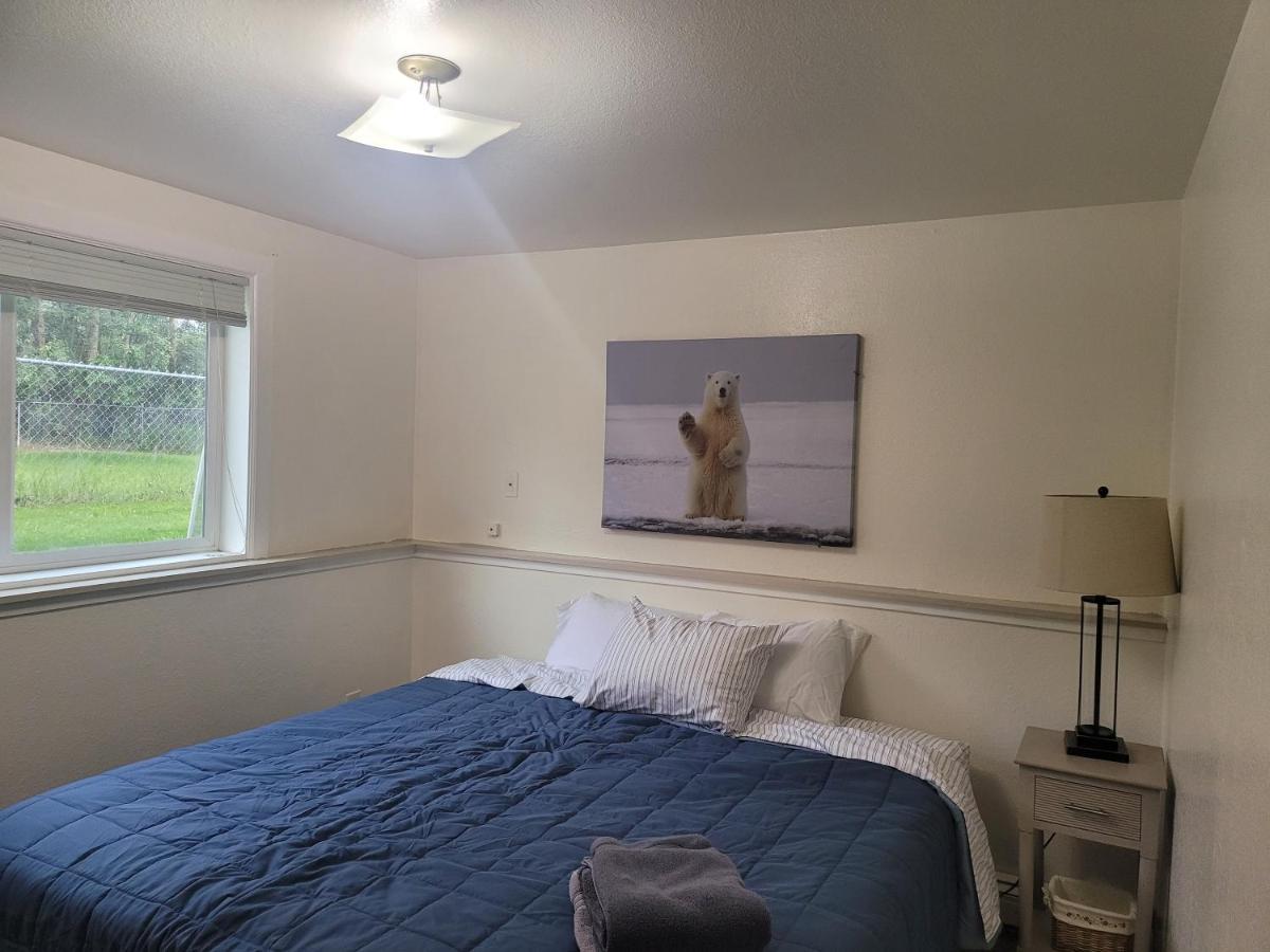 Newly Furnished Relaxing Stay Fairbanks Esterno foto