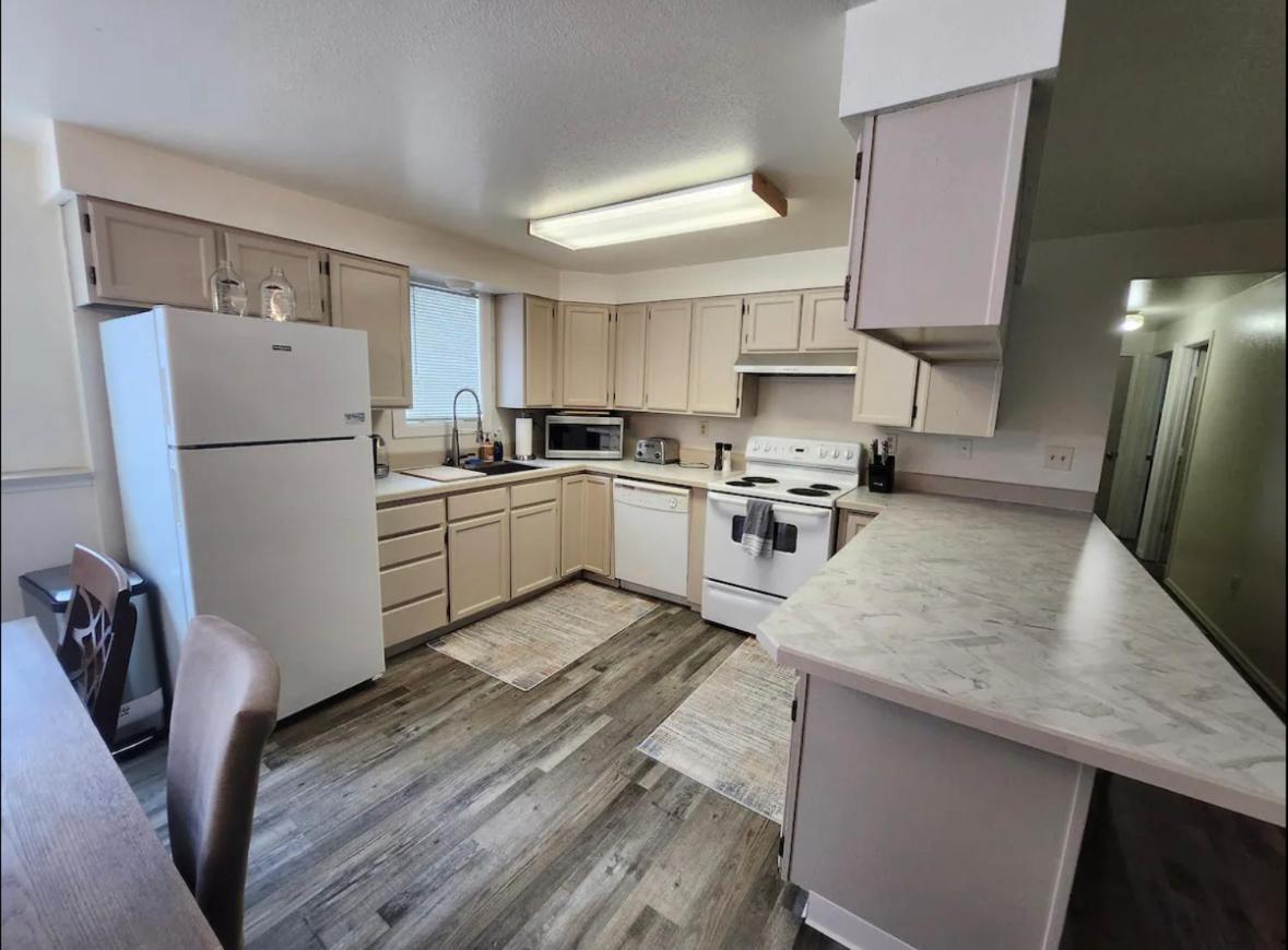 Newly Furnished Relaxing Stay Fairbanks Esterno foto